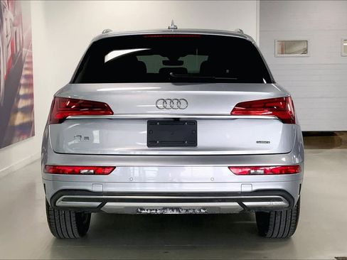 Certified 2023 Audi Q5 2.0T Premium Plus w/ Premium Plus Package image 5