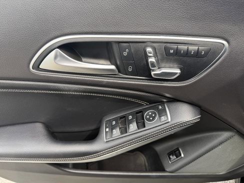 Used 2018 Mercedes-Benz CLA 250 4MATIC image 26