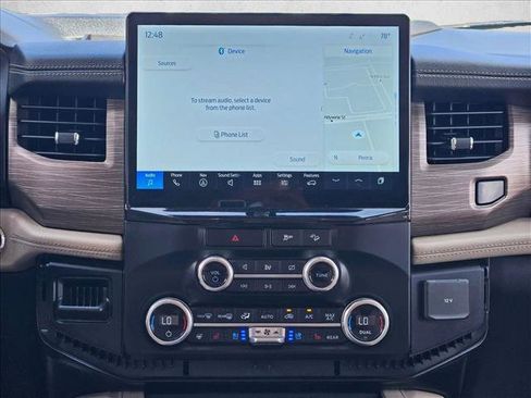 Used 2022 Ford Expedition Max Limited RWD image 17