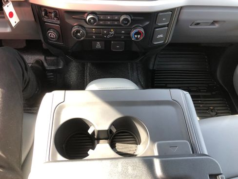 Used 2024 Ford F350 XL image 12