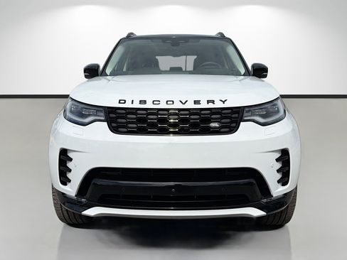 Certified 2025 Land Rover Discovery Dynamic SE AWD/4WD image 8