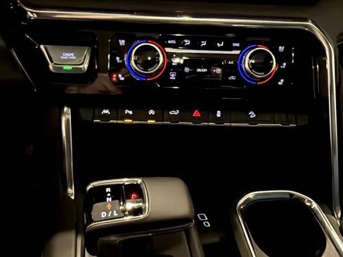 New 2026 GMC Sierra 1500 Denali w/ Technology Package AWD/4WD image 28
