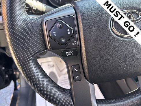 Used 2021 Toyota Tacoma TRD Off-Road image 19