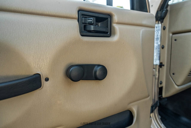 Used 1999 Jeep Wrangler Sahara AWD/4WD image 37
