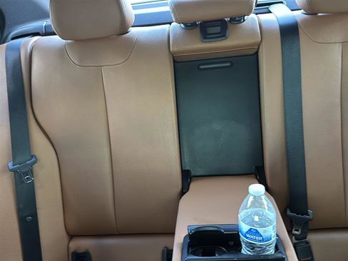Used 2017 BMW 330i Sedan RWD image 9
