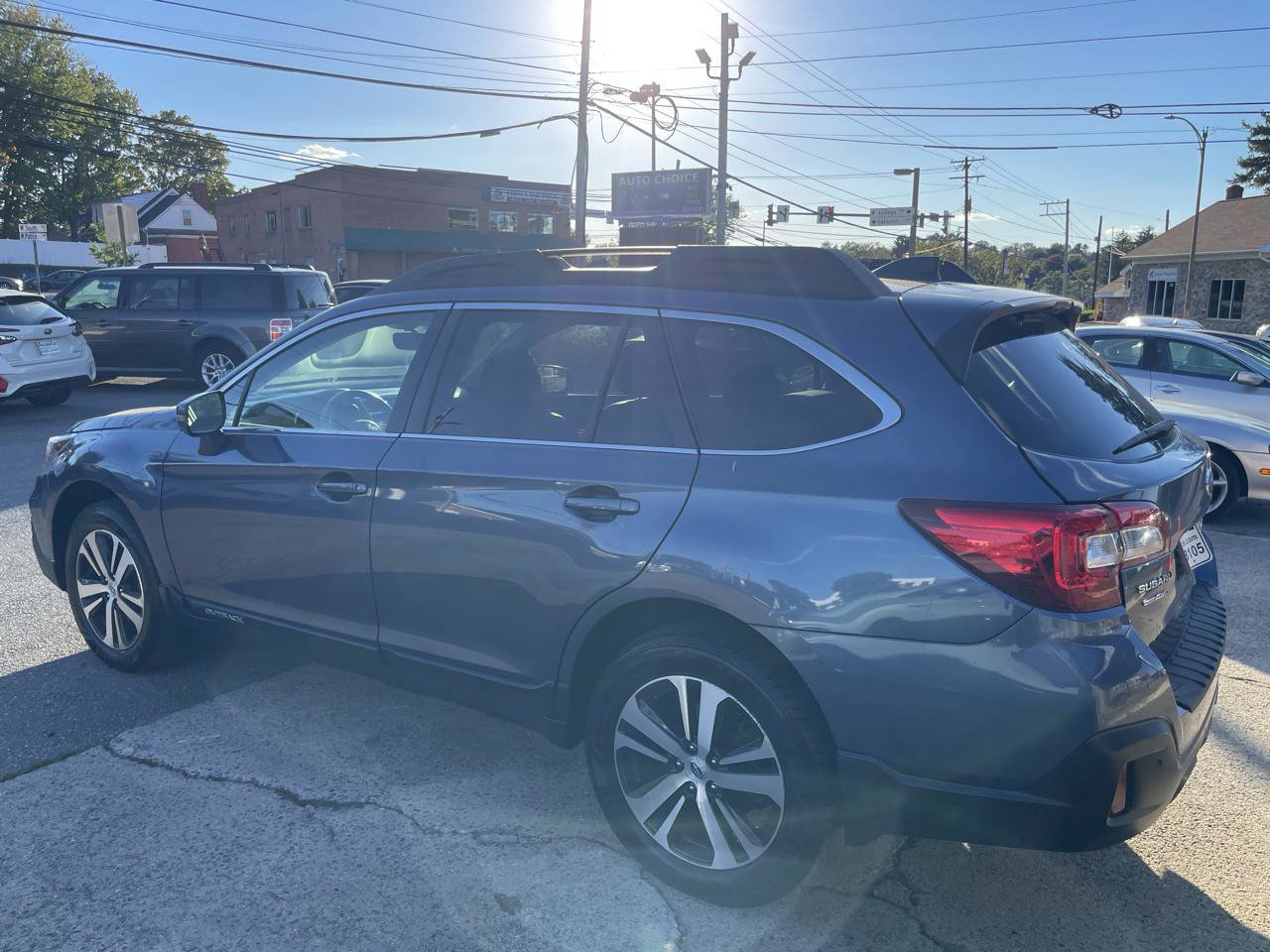 Used 2018 Subaru Outback 2.5i Limited AWD/4WD image 10