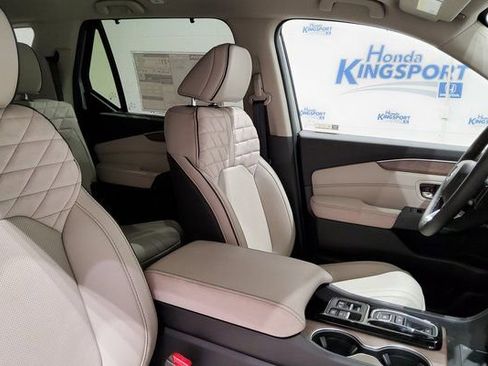 New 2026 Honda Pilot Elite image 21