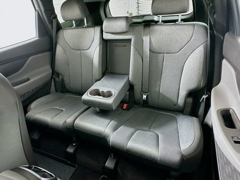 Used 2020 Hyundai Santa Fe SEL FWD image 11