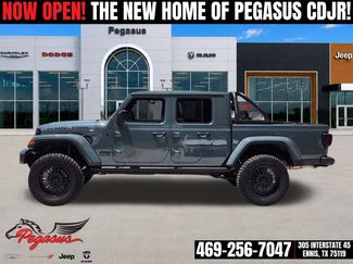 Used 2024 Jeep Gladiator Sport AWD/4WD video 3