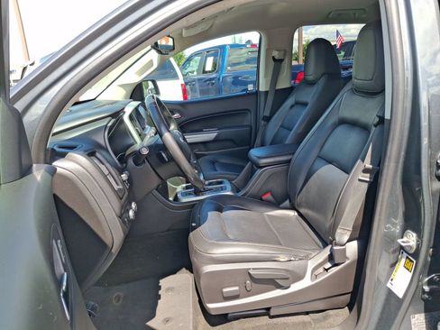 Used 2017 Chevrolet Colorado LT w/ Luxury Package, Chrome AWD/4WD image 17