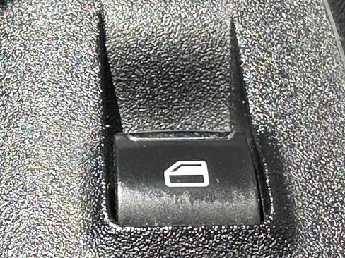 Used 2015 Ford Mustang Coupe w/ Equipment Group 051A RWD image 27