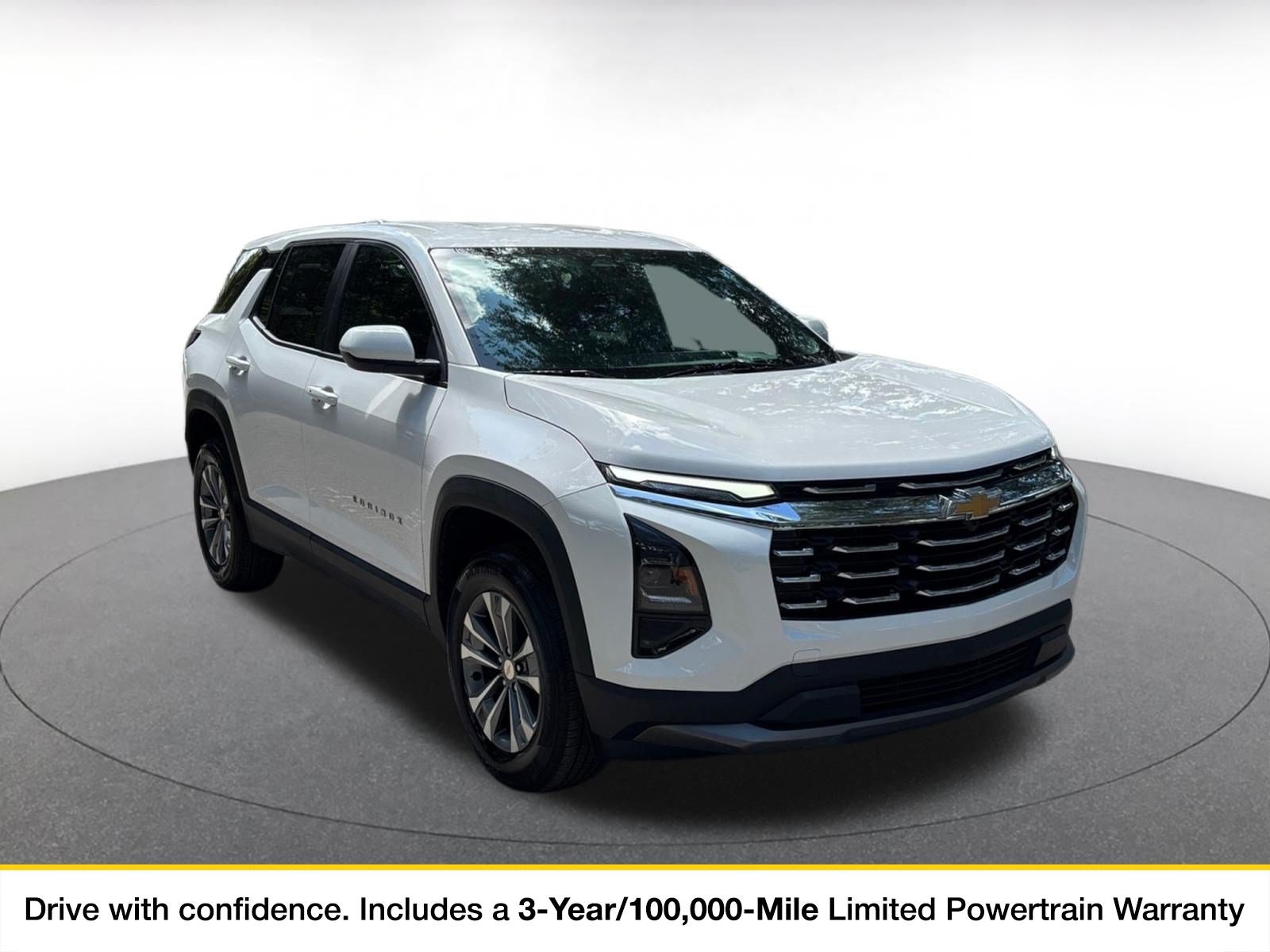 Used 2025 Chevrolet Equinox LT FWD image 1