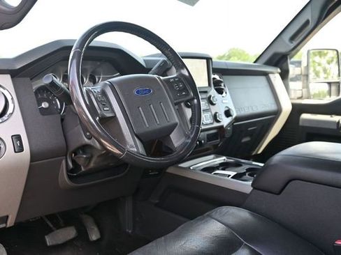 Used 2015 Ford F350 Lariat AWD/4WD image 8