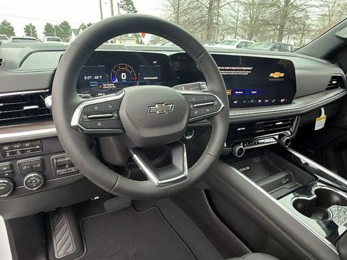 New 2026 Chevrolet Suburban Z71 w/ Comfort Package image 17