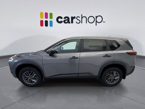 Used 2023 Nissan Rogue S AWD/4WD image 2