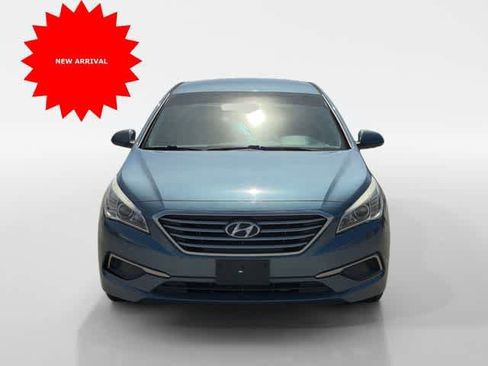 Used 2017 Hyundai Sonata SE image 8