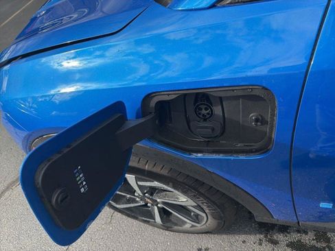 New 2026 Chevrolet Equinox EV LT FWD image 42
