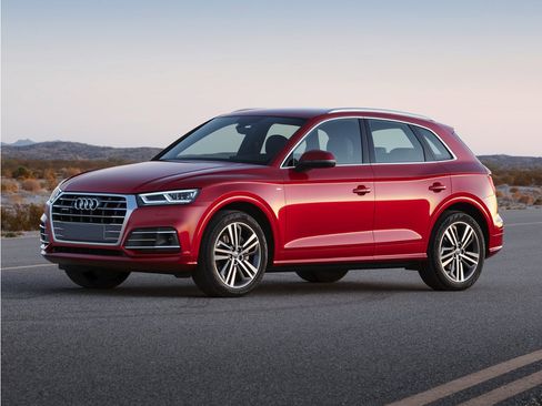 Used 2018 Audi Q5 2.0T Premium Plus w/ Premium Plus Package AWD/4WD image 1