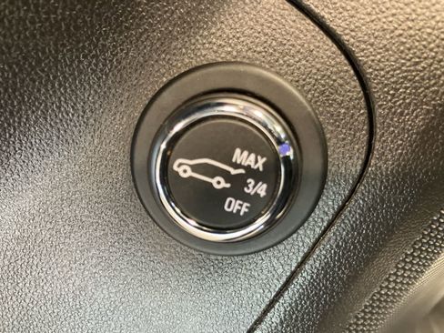 Used 2017 GMC Acadia SLE w/ Driver Alert Package I AWD/4WD image 13