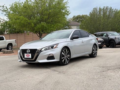 Used 2022 Nissan Altima 2.5 SR image 7
