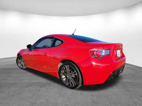Used 2013 Scion FR-S image 5