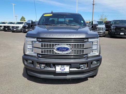 Used 2019 Ford F350 Platinum w/ Platinum Ultimate Package AWD/4WD image 5