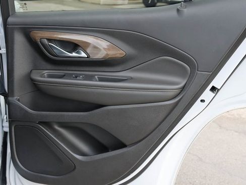 Used 2023 GMC Terrain Denali w/ Denali Premium Package image 18