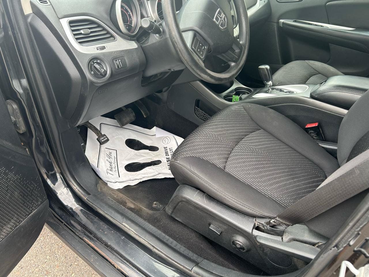 Used 2013 Dodge Journey SXT w/ Flexible Seating Group FWD image 10