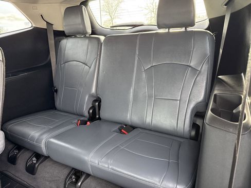 Used 2020 Buick Enclave Premium w/ Surround and Sites Package image 13