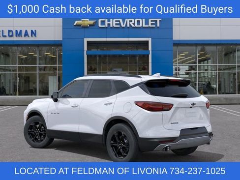 New 2026 Chevrolet Blazer LT w/ Convenience Package FWD image 3