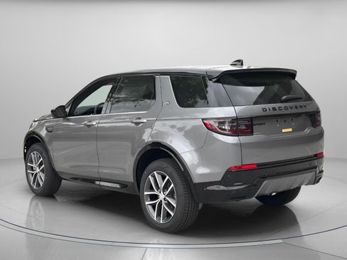 Used 2025 Land Rover Discovery Sport Dynamic SE image 3