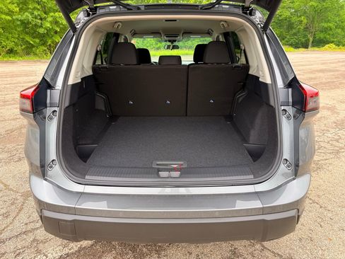 New 2026 Nissan Rogue SV AWD/4WD image 35
