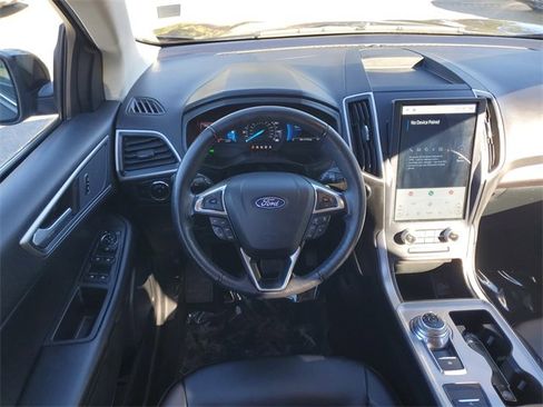 Used 2023 Ford Edge SEL image 25