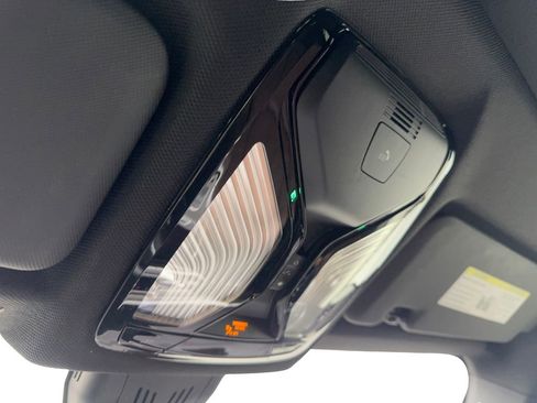 Used 2023 BMW X6 xDrive40i w/ M Sport Package image 76