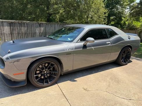 Used 2023 Dodge Challenger R/T Scat Pack w/ T/A Package RWD image 3