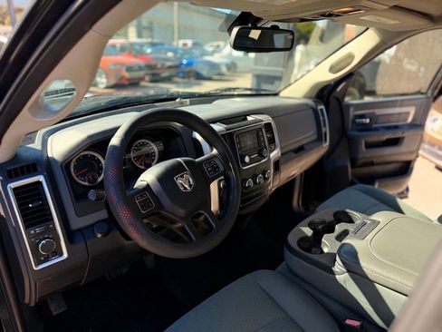 Used 2016 RAM 1500 Classic SLT image 25