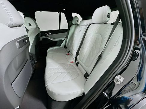 Used 2026 BMW X5 sDrive40i w/ Premium Package RWD image 17
