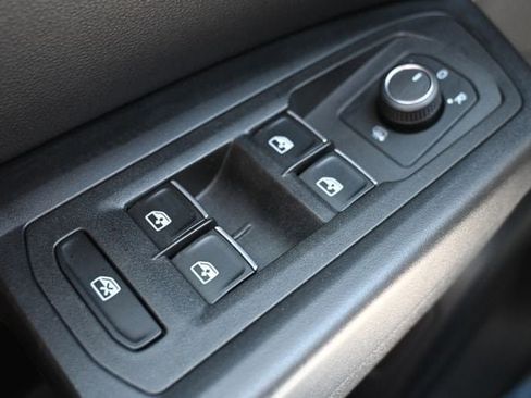 Used 2018 Volkswagen Atlas SE w/ R-Line Package AWD/4WD image 44