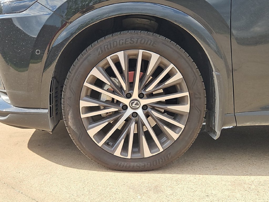 Used 2024 Lexus RX 350 Premium Plus w/ Convenience Package FWD image 11