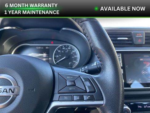 Used 2022 Nissan Versa SR w/ Trunk Package FWD image 19