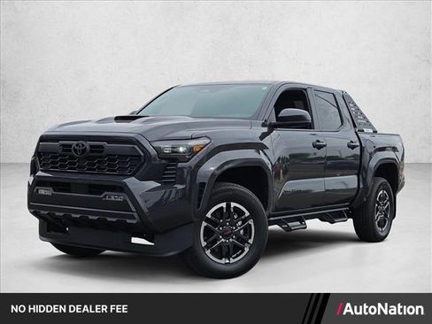 Used 2025 Toyota Tacoma TRD Sport AWD/4WD image 1