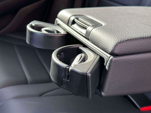 Certified 2022 Mercedes-Benz GLC 300 4MATIC image 10