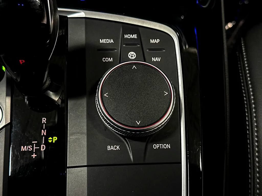 Used 2024 BMW X3 sDrive30i w/ Premium Package RWD image 46