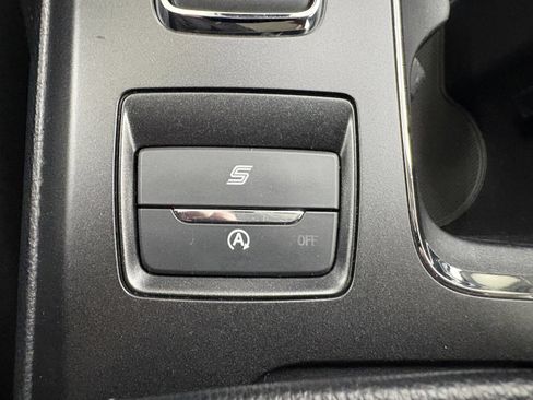 Used 2020 Ford Fusion SE image 16