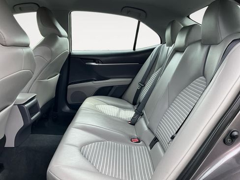 Used 2023 Toyota Camry SE AWD/4WD image 15