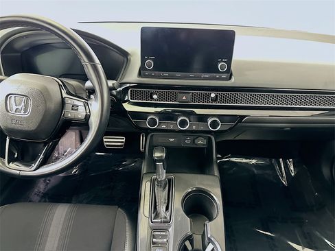 Used 2023 Honda Civic Sport image 18