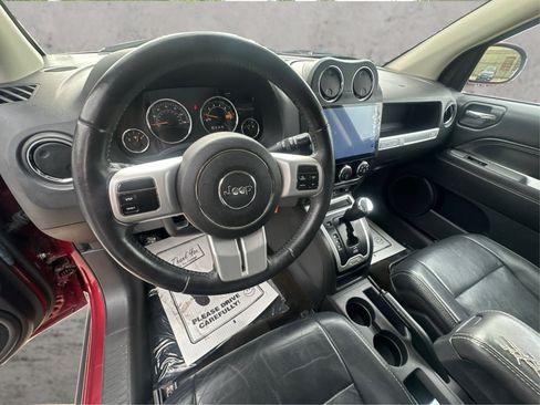 Used 2017 Jeep Compass High Altitude AWD/4WD image 32