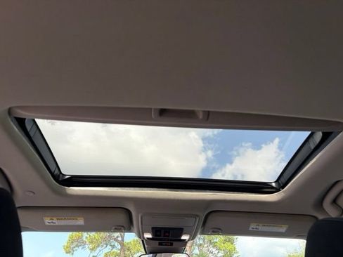 Used 2024 Honda Accord EX image 17