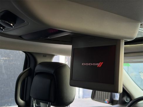 Used 2013 Dodge Durango Citadel w/ Trailer Tow Group IV image 17