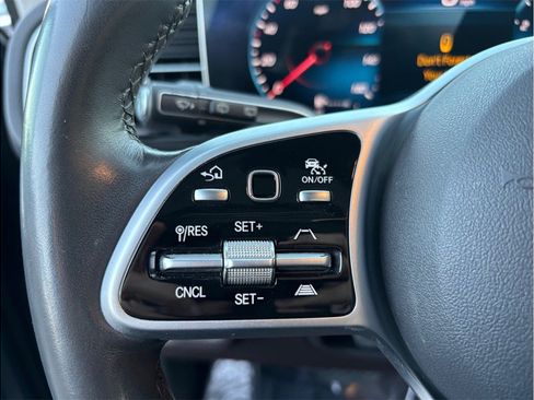 Used 2020 Mercedes-Benz GLE 580 4MATIC image 29
